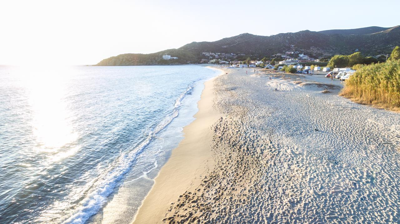Hotel Villa Del Mare Sìnnai Eksteriør bilde