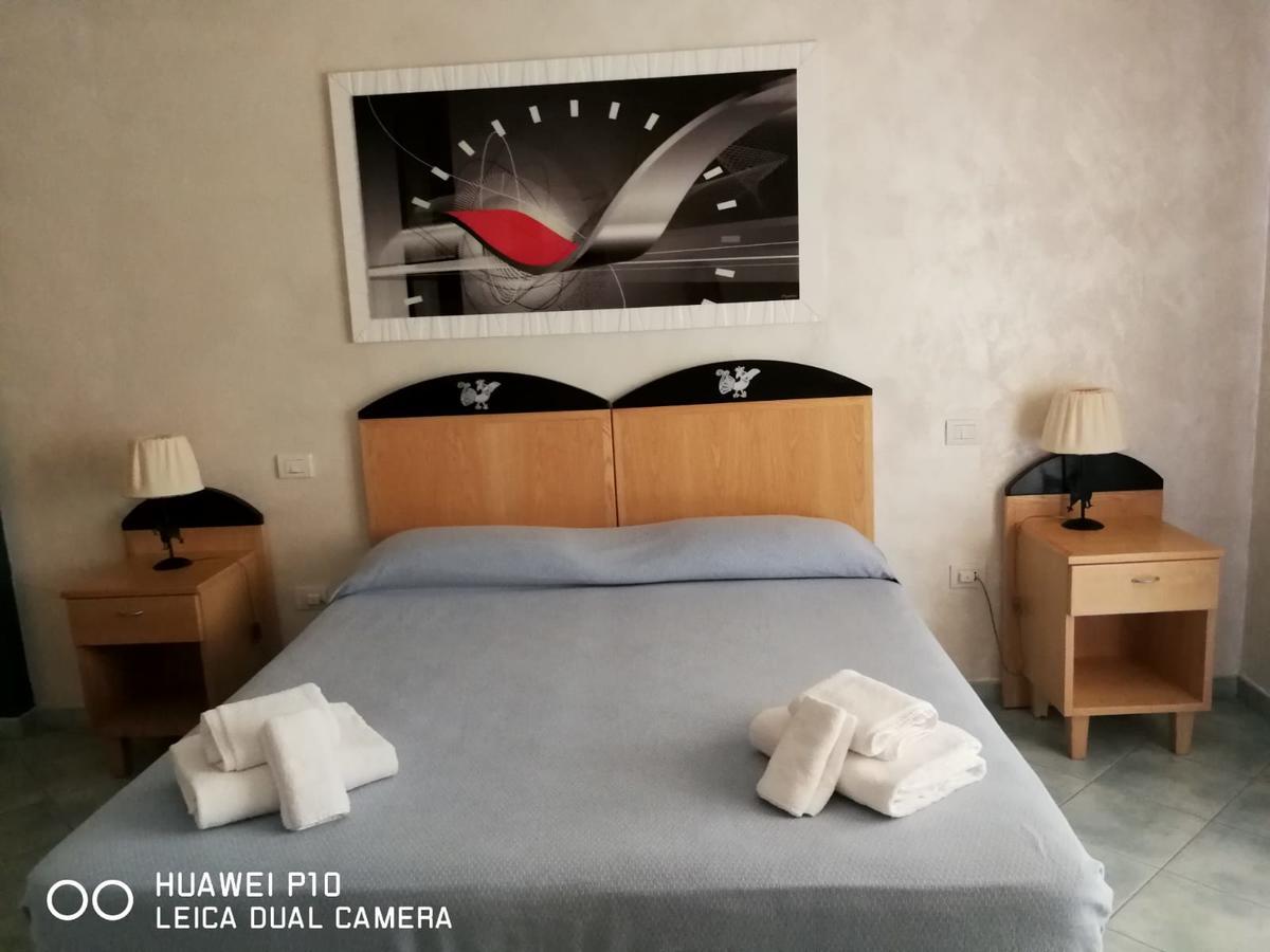 Hotel Villa Del Mare Sìnnai Rom bilde